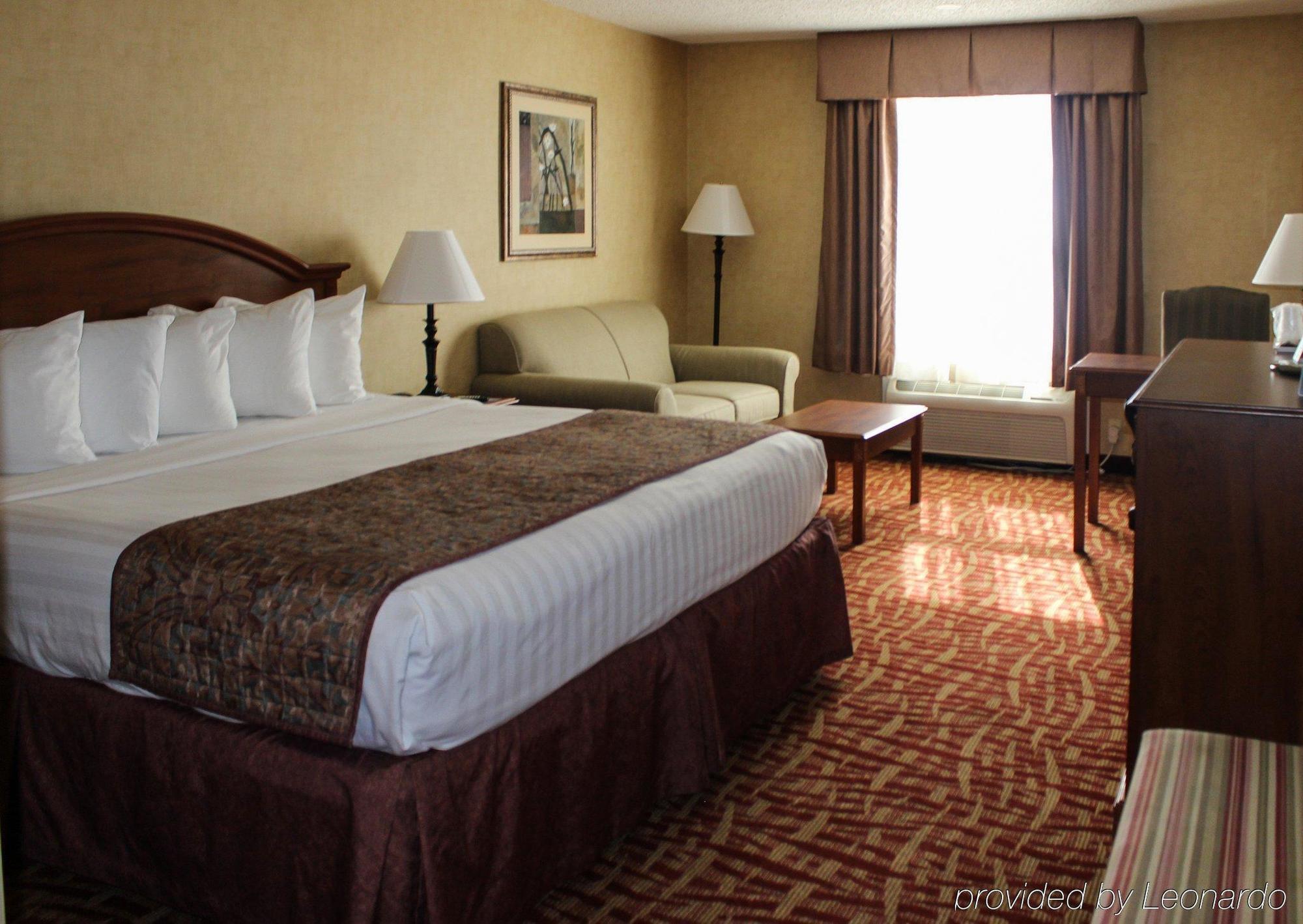 Rodeway Inn Columbia Mall Loop Гранд Форкс Екстериор снимка